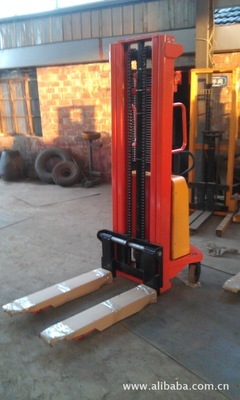 【厂家非标定制 半电动堆高车 电动叉车 防爆电瓶堆高车】价格,厂家,图片,堆高车,泰兴市永达液压机械厂-