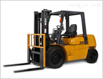 日本TCM叉车FD/G35-50系列柴油平衡重叉车-中山市三乡镇永力叉车经营部