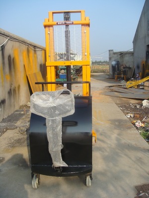 半电动堆高车 叉车_ 半电动堆高车 叉车图片,型号,价格:9000.00元- 工厂店中国采购产品库