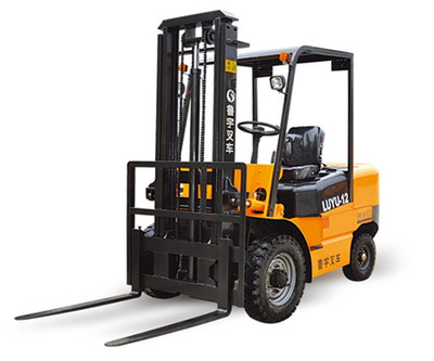 河北保定市李鲁宇重工LUYU-12电动叉车多少钱/报价